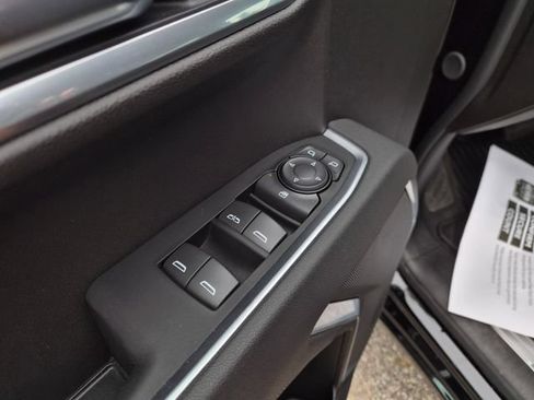 Used 2026 GMC Sierra 1500 Elevation AWD/4WD image 14