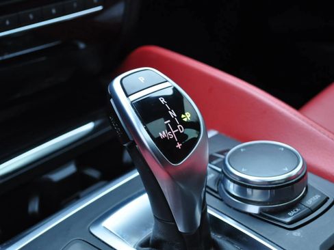 Used 2017 BMW X6 xDrive35i image 19