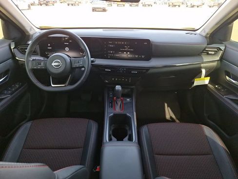 Certified 2025 Nissan Kicks SR AWD/4WD image 13