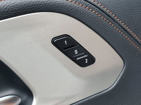 Used 2026 Chrysler Pacifica Pinnacle FWD image 30