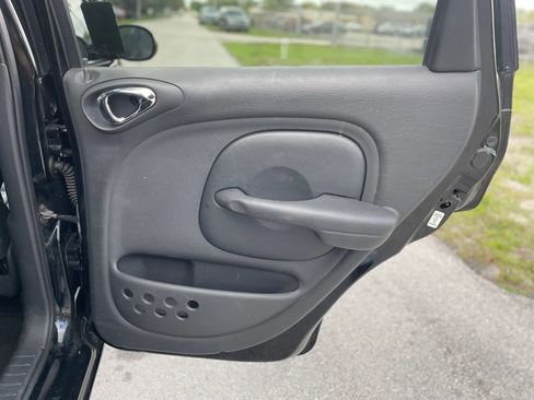 Used 2003 Chrysler PT Cruiser GT image 28
