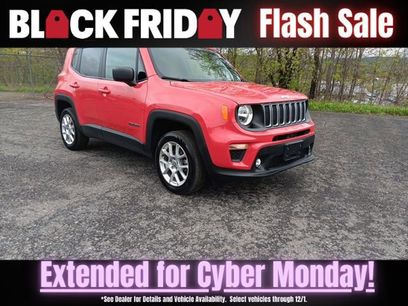 Used 2023 Jeep Renegade Latitude w/ Premium Group