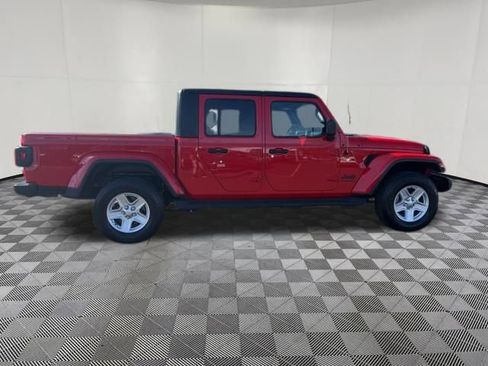 Used 2021 Jeep Gladiator Sport AWD/4WD image 8