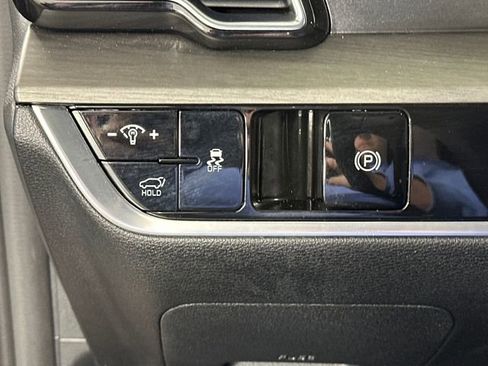 Used 2024 Kia Sportage X-Line w/ X-Line Premium Package image 19