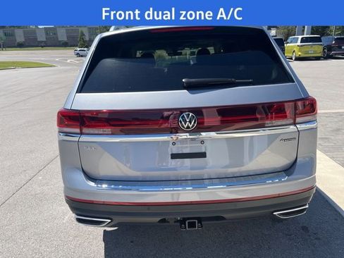 New 2026 Volkswagen Atlas SEL image 4