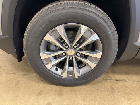 New 2026 Chevrolet Equinox LT FWD image 11