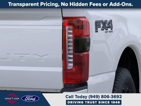 New 2026 Ford F250 Lariat w/ Black Appearance Package image 21