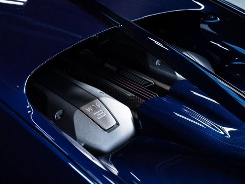 Used 2023 Bugatti Chiron AWD/4WD image 7