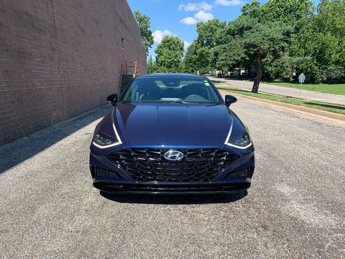 Used 2021 Hyundai Sonata SEL Plus w/ Tech Package FWD image 8