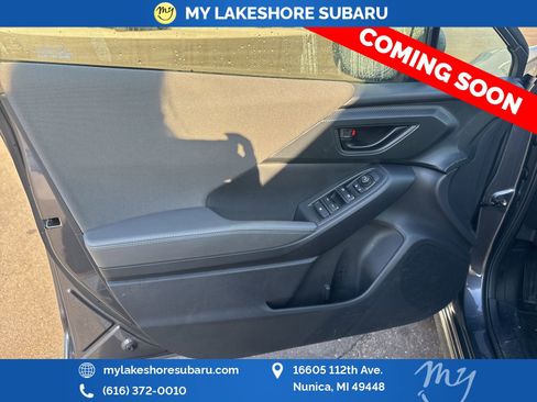 Used 2024 Subaru Crosstrek 2.0i Premium w/ Crosstrek Mirror Package image 10