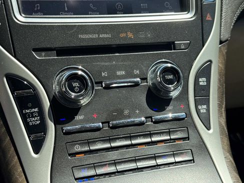 Used 2020 Lincoln Nautilus Reserve FWD image 27