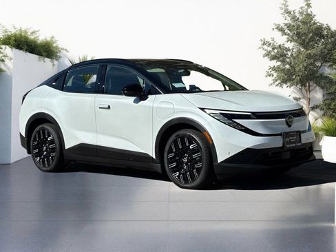 New 2026 Nissan Leaf Platinum+ w/ Illuminated Package image 1