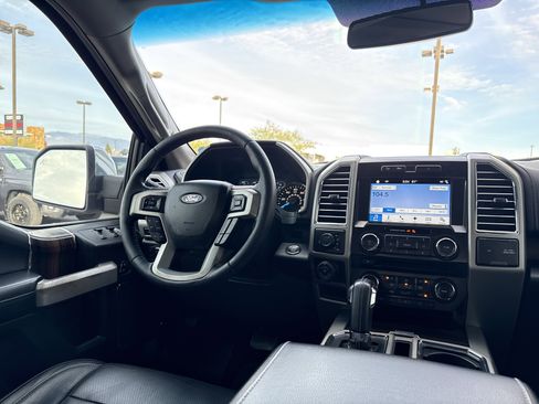 Used 2016 Ford F150 Lariat image 5