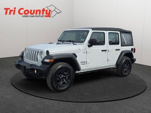 Used 2018 Jeep Wrangler Unlimited Sport image 3