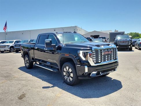New 2025 GMC Sierra 2500 Denali w/ Denali Reserve Package image 31