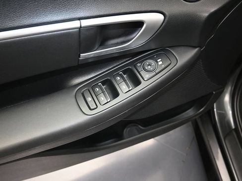 Used 2025 Hyundai Sonata SEL AWD/4WD image 11