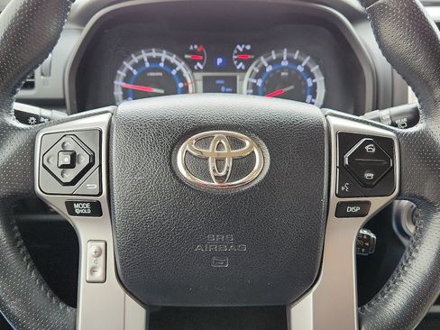 Used 2014 Toyota 4Runner Limited RWD image 19