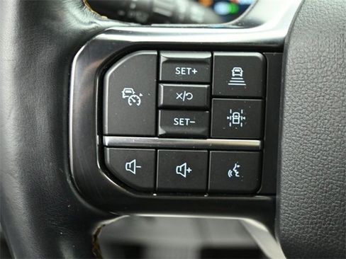 Certified 2022 Ford Expedition Platinum image 12