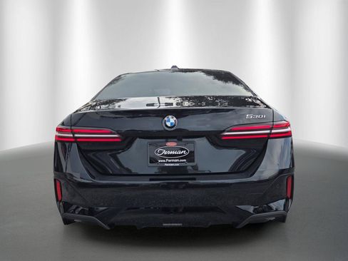 Used 2026 BMW 530i w/ M Sport Package RWD image 6
