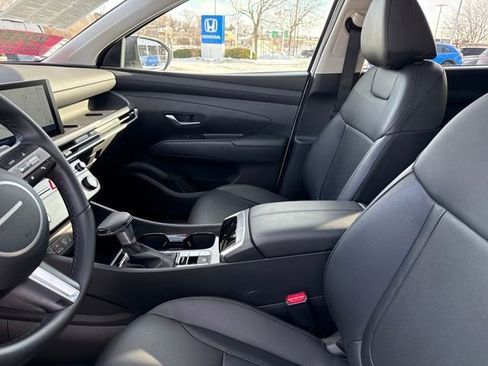 Certified 2025 Hyundai Tucson SEL image 13