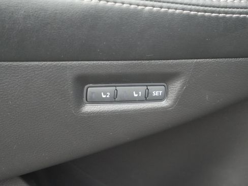 Used 2016 Nissan Murano Platinum w/ Platinum Technology Package AWD/4WD image 35