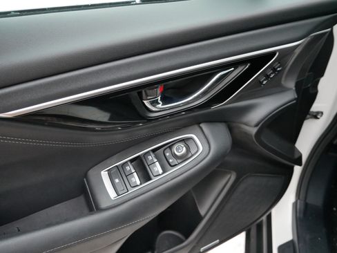 Used 2023 Subaru Outback Limited image 20