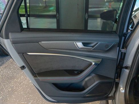 Used 2021 Audi RS 6 image 30