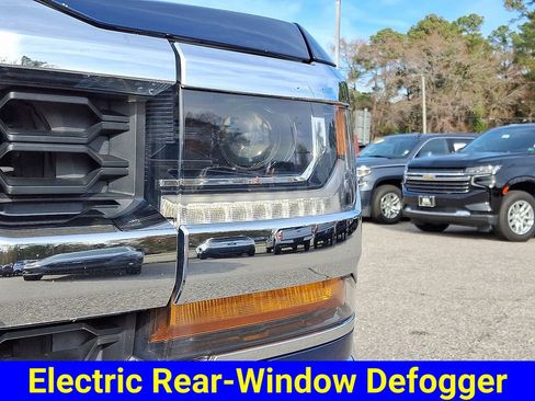 Used 2017 Chevrolet Silverado 1500 LT w/ All Star Edition image 10