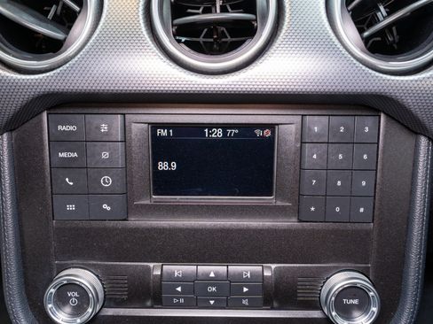 Used 2019 Ford Mustang GT image 15