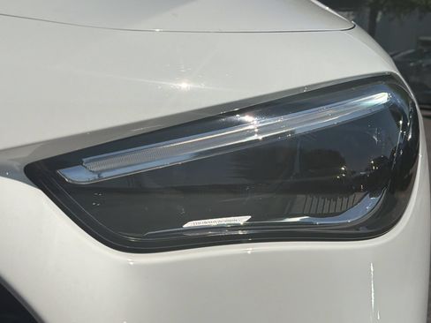 Used 2024 Mercedes-Benz CLE 300 4MATIC Coupe image 12