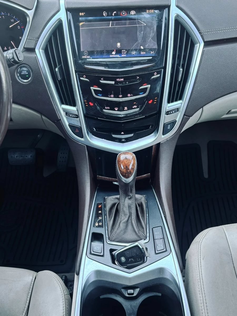 Used 2015 Cadillac SRX Performance AWD/4WD image 18