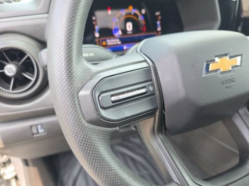 Used 2023 Chevrolet Colorado W/T RWD image 15
