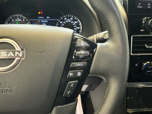 Certified 2024 Nissan Armada SL w/ Midnight Edition Package AWD/4WD image 19
