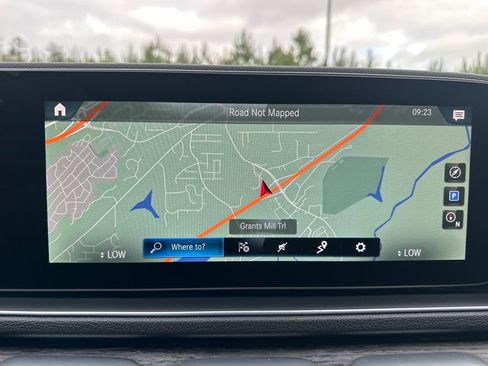 Used 2022 Mercedes-Benz GLE 450 GLE 450 w/ AMG Line Exterior image 8