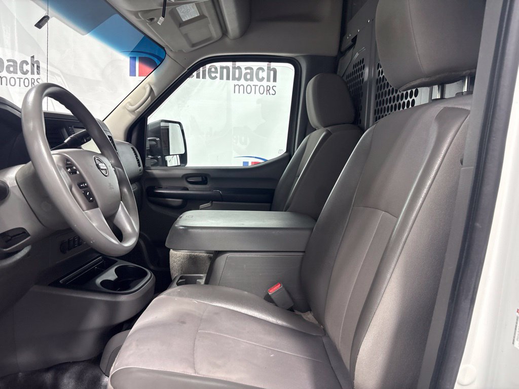 Used 2021 Nissan NV 2500 SV RWD image 11