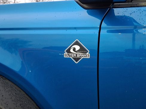 Used 2023 Ford Bronco Outer Banks w/ Sasquatch Package image 31