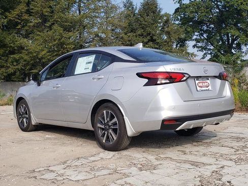 New 2025 Nissan Versa SV w/ Trunk Package image 4