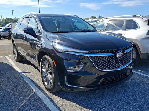 Used 2024 Buick Enclave Avenir w/ Avenir Technology Package AWD/4WD image 1