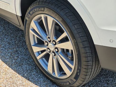 New 2026 Cadillac XT5 Premium Luxury w/ Driver Assist Package FWD image 7