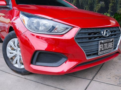 Used 2020 Hyundai Accent SE FWD image 7