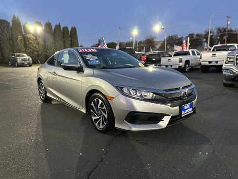 Used 2016 Honda Civic LX-P image 2