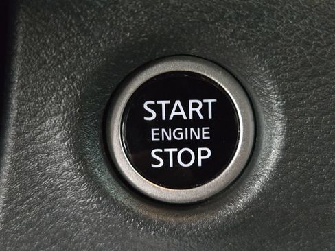 Used 2024 Nissan Frontier S AWD/4WD image 22