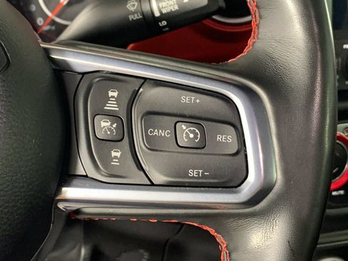 Used 2022 Jeep Wrangler Unlimited Rubicon w/ Safety Group AWD/4WD image 19