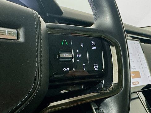 Used 2024 Land Rover Range Rover Velar S image 26