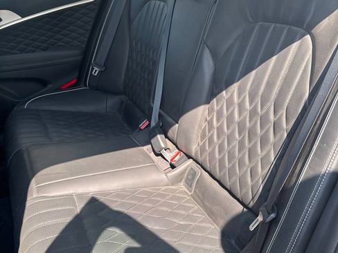 Used 2019 Genesis G70 3.3T Advanced w/ Prestige Package AWD/4WD image 8