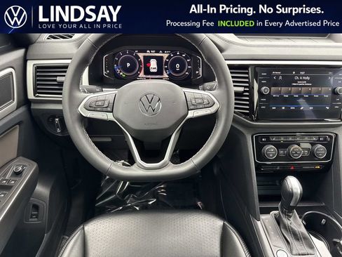 Used 2022 Volkswagen Atlas Cross Sport SEL image 13