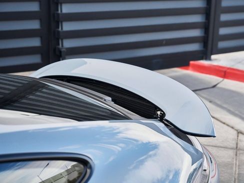 Used 2023 Porsche 911 GT3 w/ Chrono Package RWD image 8