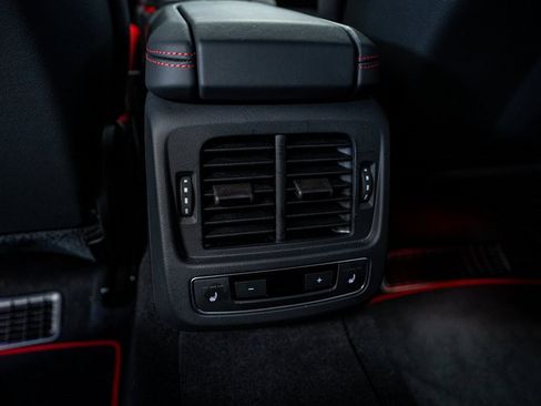 Used 2023 Audi RS e-tron GT image 58