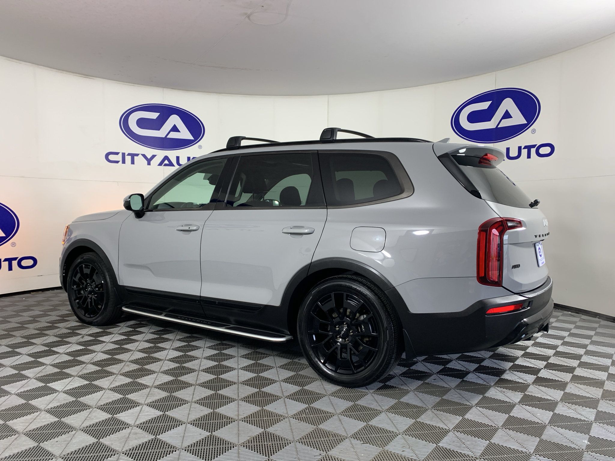 Used 2022 Kia Telluride SX w/ SX Prestige Package AWD/4WD image 5