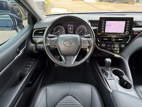 Used 2021 Toyota Camry SE w/ Carpet Mat Package (TMS) image 20